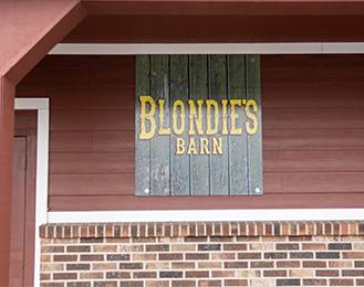 Blondie’s Barn to Offer Free Meals on Thanksgiving