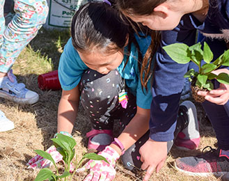 Kids planting