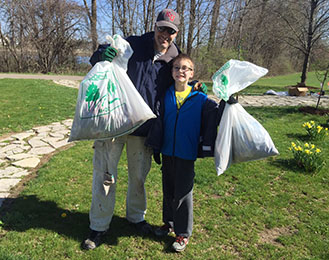 Trash Pick Up Volunteers